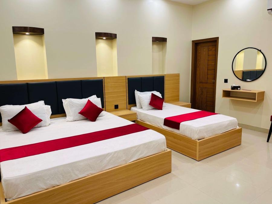 Executive Premium Suite (301)